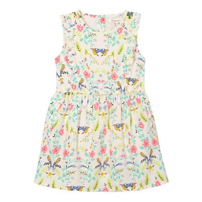 http://debenhams.scene7.com/is/image/Debenhams/225020611794?$PSPNew$