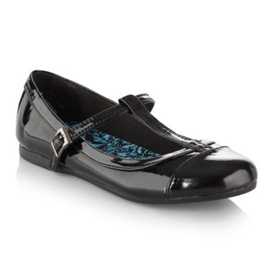 Girls black T-bar pumps