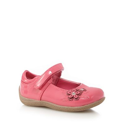 http://debenhams.scene7.com/is/image/Debenhams/231010630610?$PSPNew$