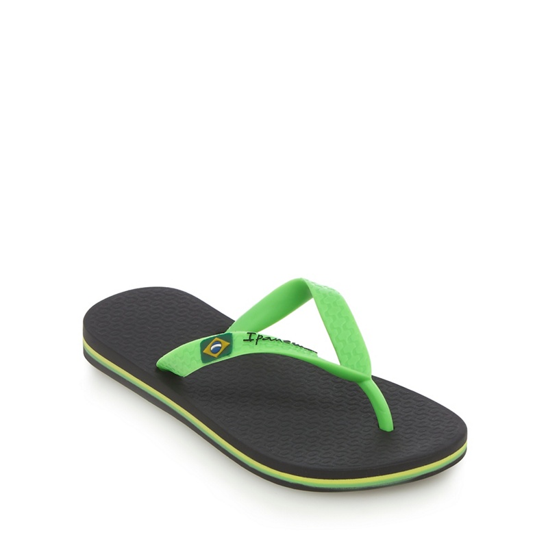 Ipanema - Boys' Black 'Rio' Textured Flip Flop Review