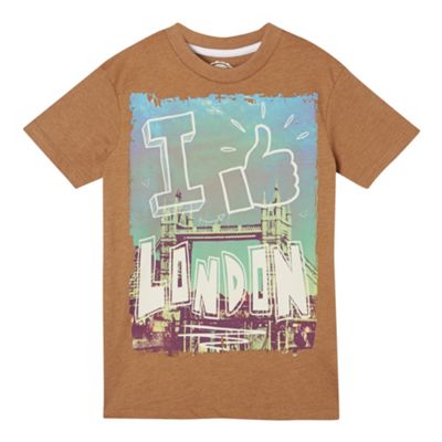 Boys brown London scene printed t-shirt