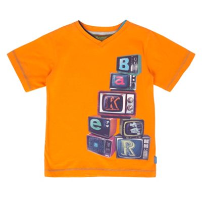 Orange boys logo TV t-shirt