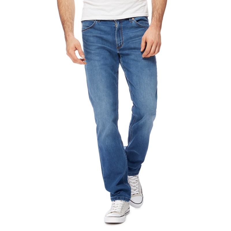 Wrangler - Light Blue 'Greensboro' Straight Jeans Review