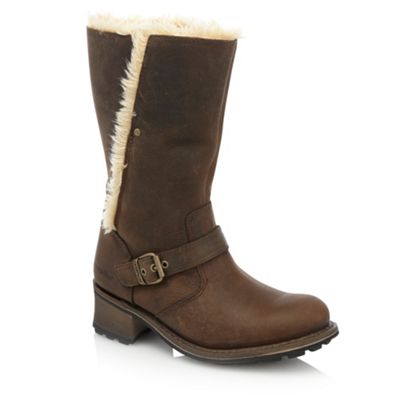 Brown faux fur and buckled boots                                                                                                