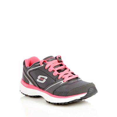 Grey 'Agility' trainers                                                                                                         