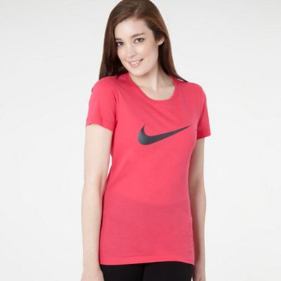 Bright pink Good Swoosh t-shirt