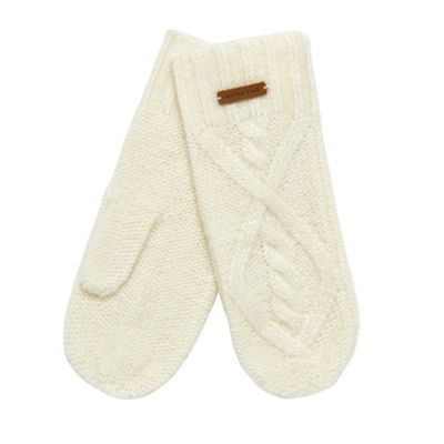 Cream cable knitted mittens                                                                                                     