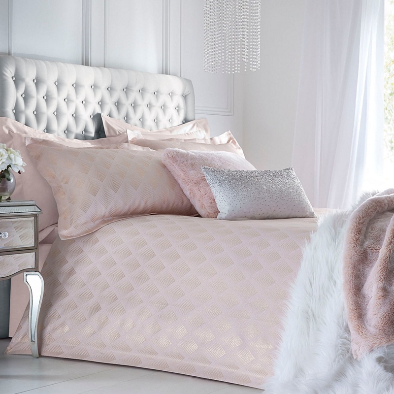 Star by Julien Macdonald - Pink 'Amber' Jacquard Duvet Cover Review