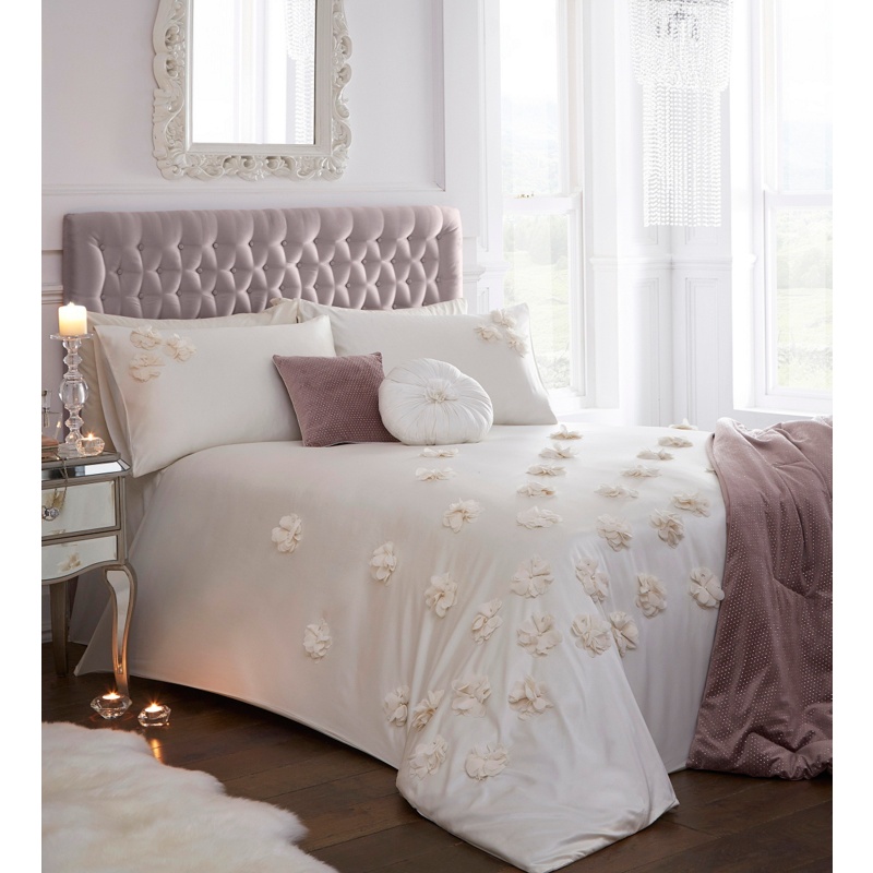 Star by Julien Macdonald - Oyster 'Arienne' Duvet Cover Review