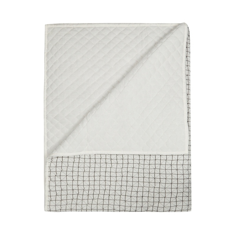 Ben de Lisi Home - Black And White Quilted Throw Review