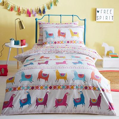 llama bedding