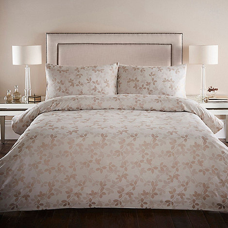 http://debenhams.scene7.com/is/image/Debenhams/306010661386?$V7PdpLarge$