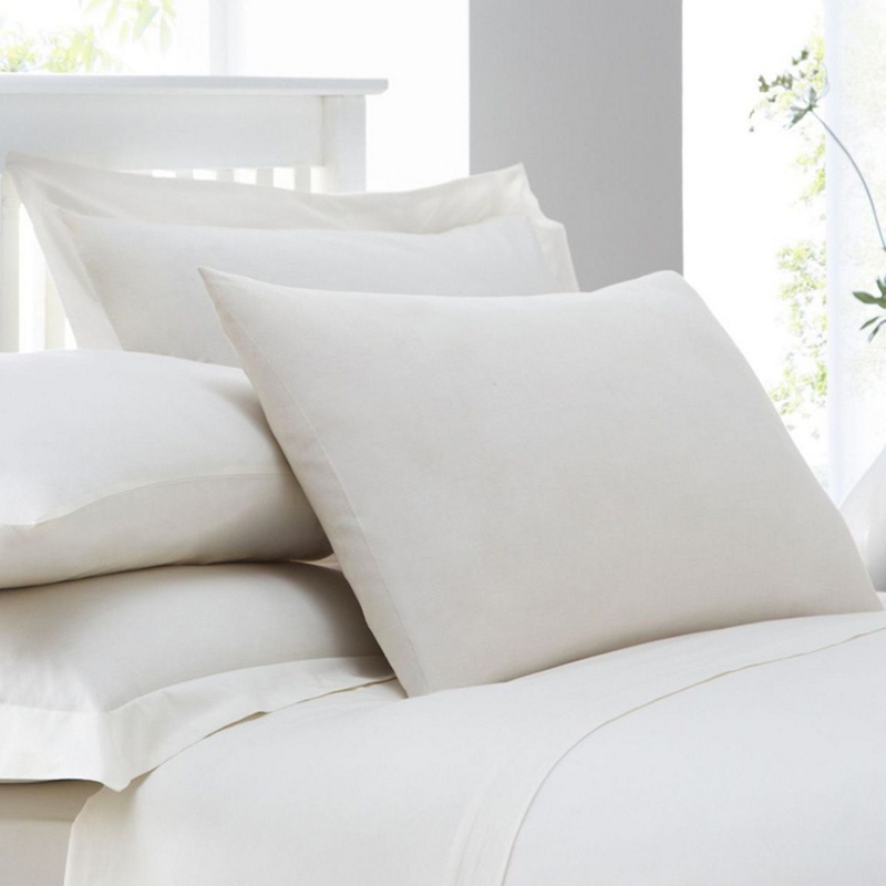 Home Collection - Cream Cotton Rich Percale Oxford Pillow Case Pair Review