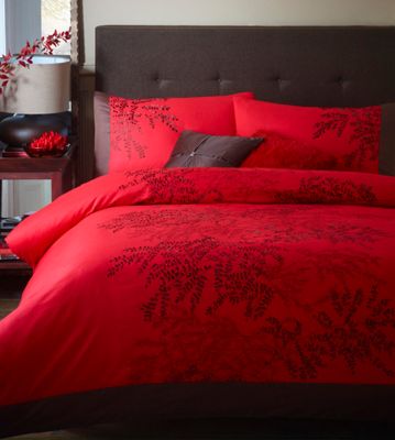 Ruby Wedding Anniversary Presents - Ruby Bed Linen