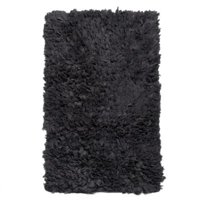 Dark grey textured bath mat