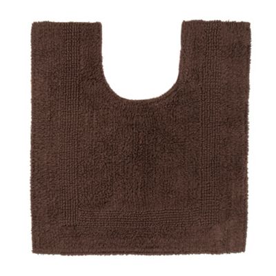 Brown pedestal bath mat