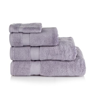 Light purple extra soft towel                                                                                                   