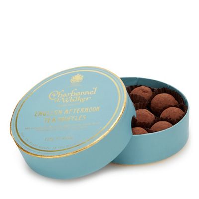 Lindt Pack of three milk chocolate golf balls