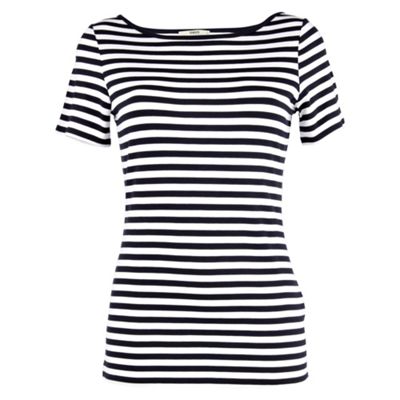 White stripe short sleeve boatneck t-shirt