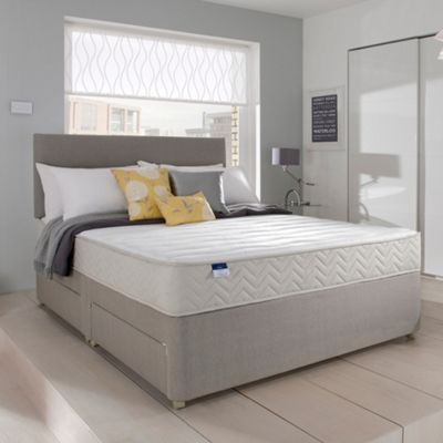 Silentnight Miracoil memory divan bed and mattress set