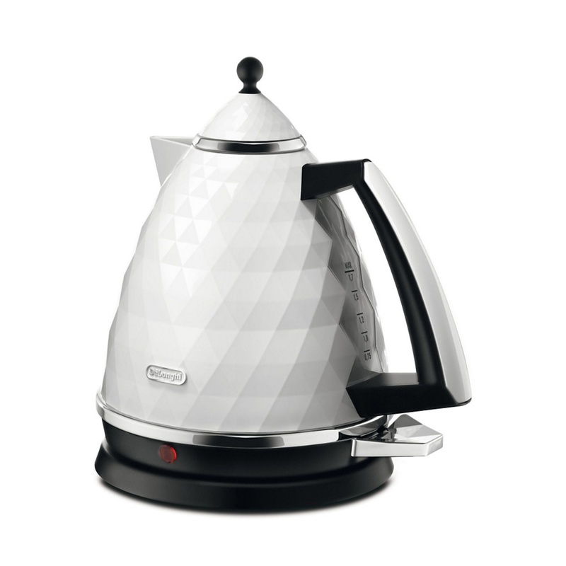 DeLonghi - White 'Brillante' Kettle Kbj3001.W Review