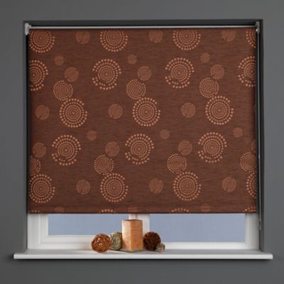 Cosmic russet blackout blind