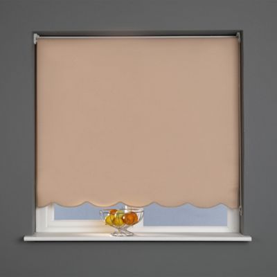 Sand Sunlover Priory Scallop roller blind