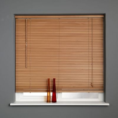 Clear Oak Sunlover Hardwood Venetian Blind