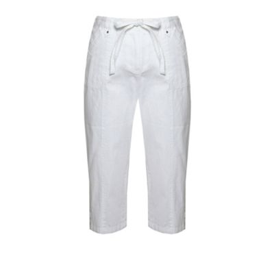 Cropped vertical denim