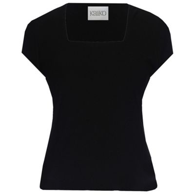 Black short sleeve square neck