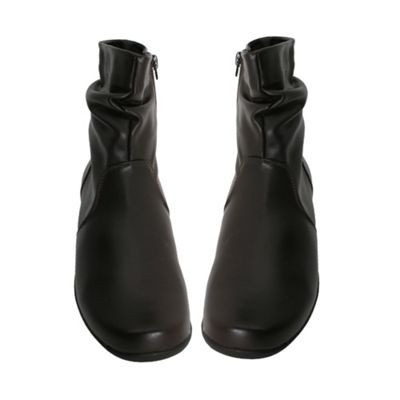 Black Isabelle Boots