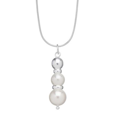 Simply Silver Pearl and sterling silver graduated drop pendant