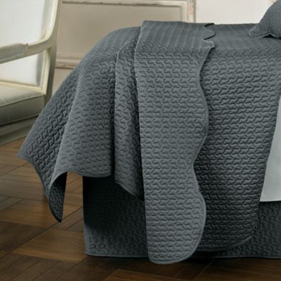 Dark grey Floriane throw