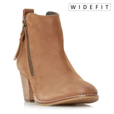 dune pontoon tan boots