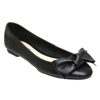Black Unlined Bow Ballerina