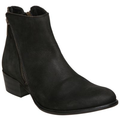 Black Pacific D Zipped Ankle Boot