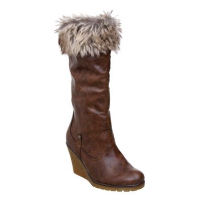 Tan fur cuff crepe wedge