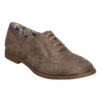 Taupe Lola H Casual Lace Up Brogue