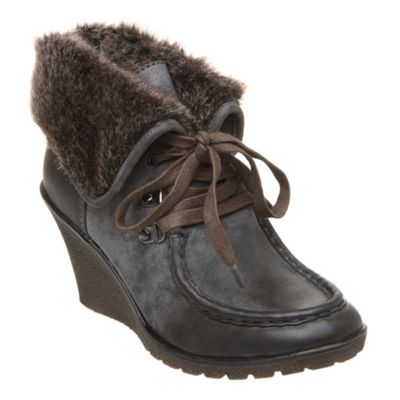 Faux fux wedge ankleboot
