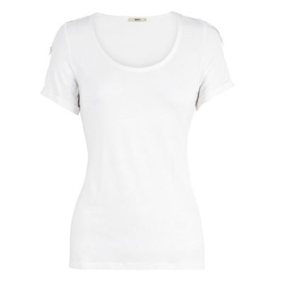 White safari t-shirt