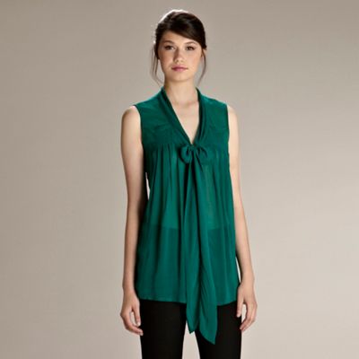 Green Sleeveless Pussy Bow Blouse