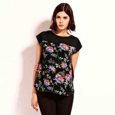 porcelain floral t-shirt