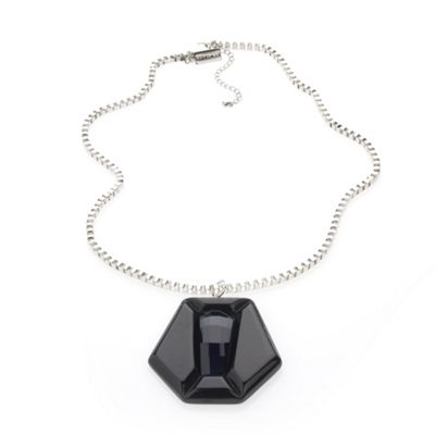 Statement graphic resin box chain pendant necklace