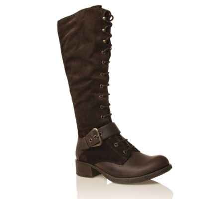 Brown Waggle Calf boots
