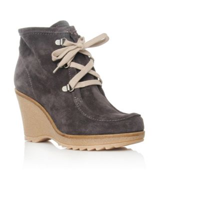 Grey Sissy Ankle boots