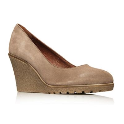 Beige Elma Mid heel shoes