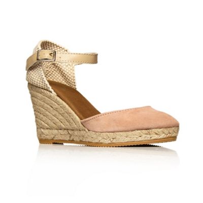 Pink Pumpkin Mid heel shoes