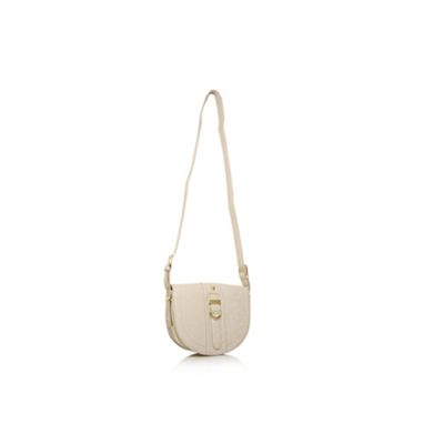 White Takemehome Sml Hand Held Bags
