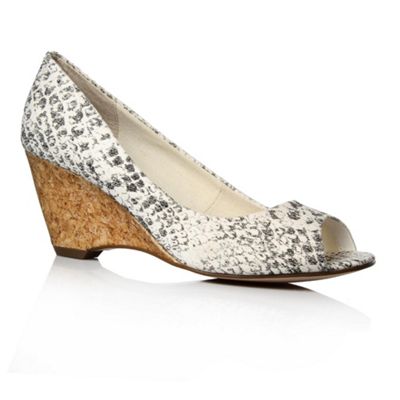Taupe Kalani Flat shoes