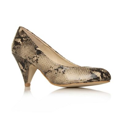 Taupe Daphne Mid heel shoes